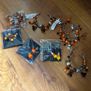 New Halloween Goth Skulls Witchy Jewelry